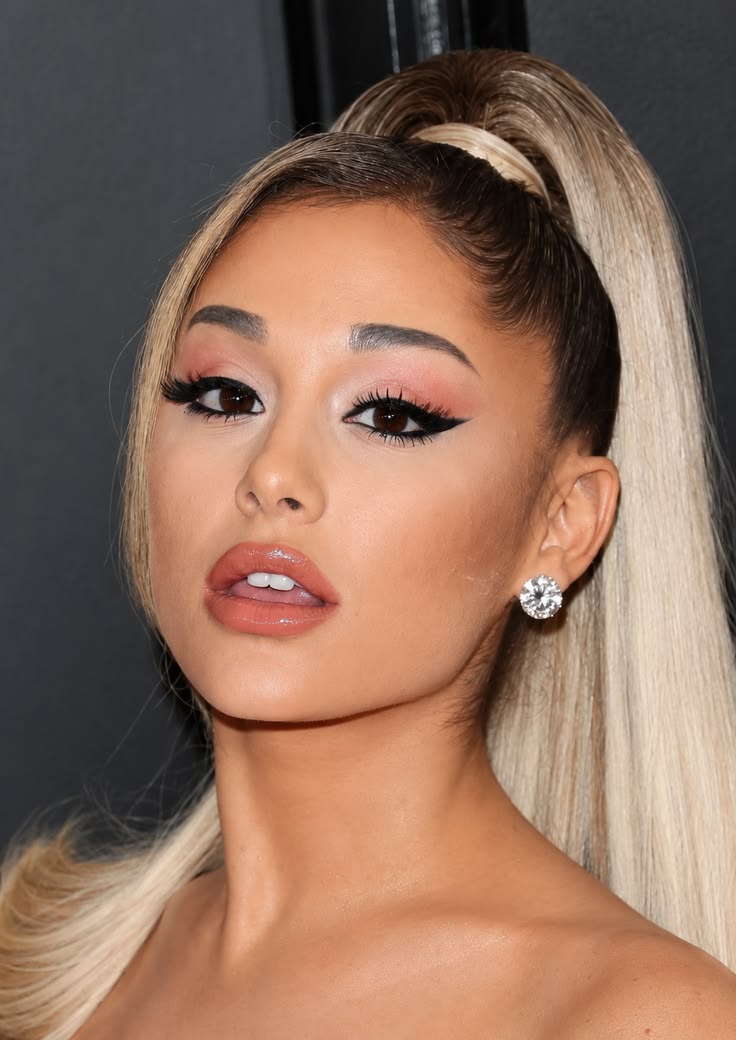 ARIANA GRANDE – “Hate that I made you love me”